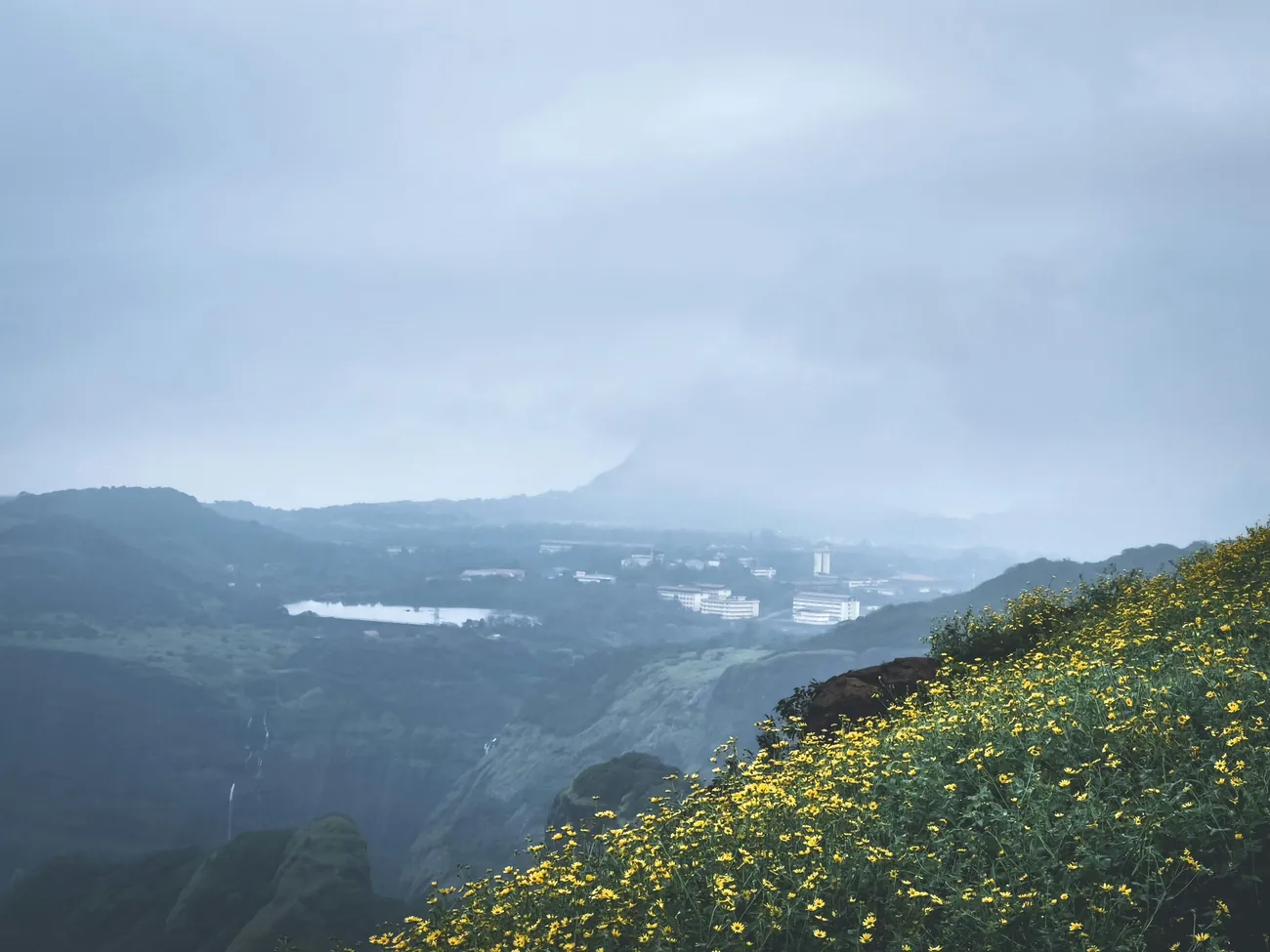 Best Hill Stations Near Mumbai for a Weekend Escape